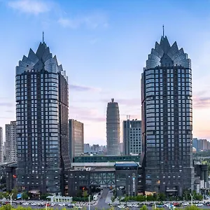 Hotel Novotel Convention Centre